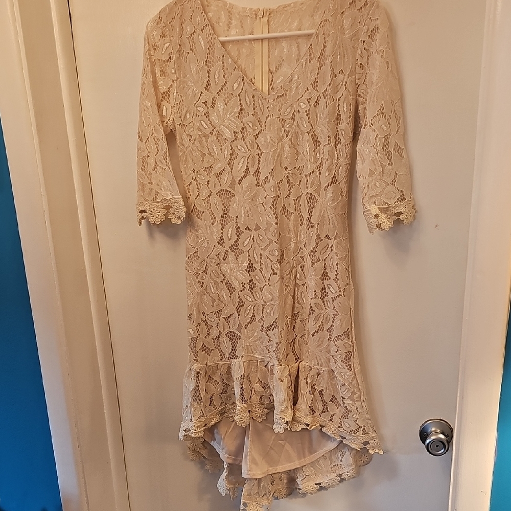 Elegant Lace Dress with High-Low Hem